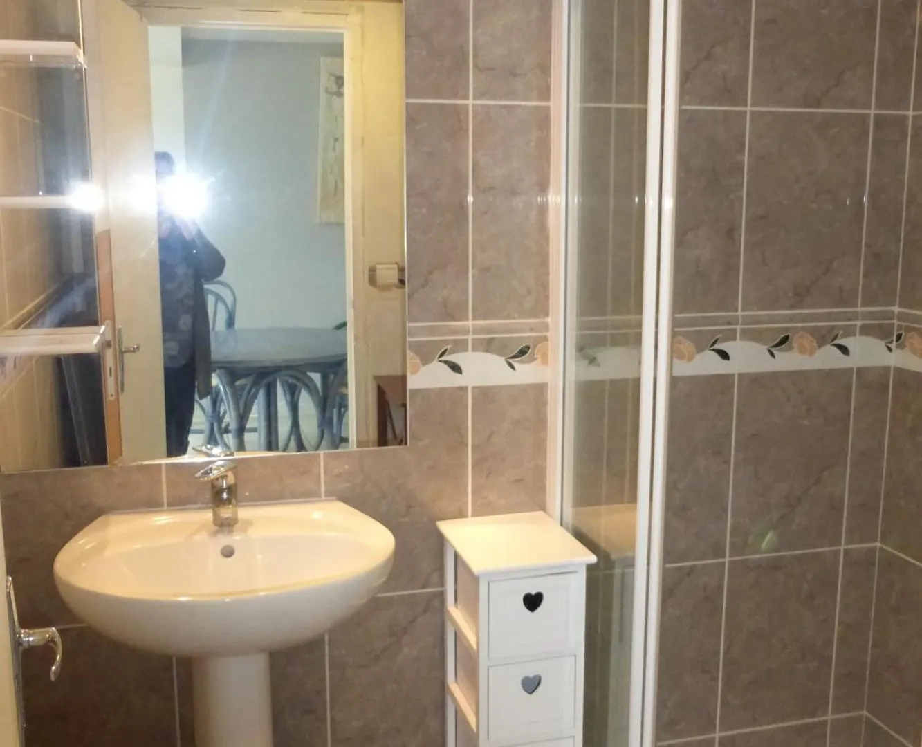 Studio Cote Jardin 2 A 5 Pers - Animaux Calmes Acceptes Garlan Frankreich